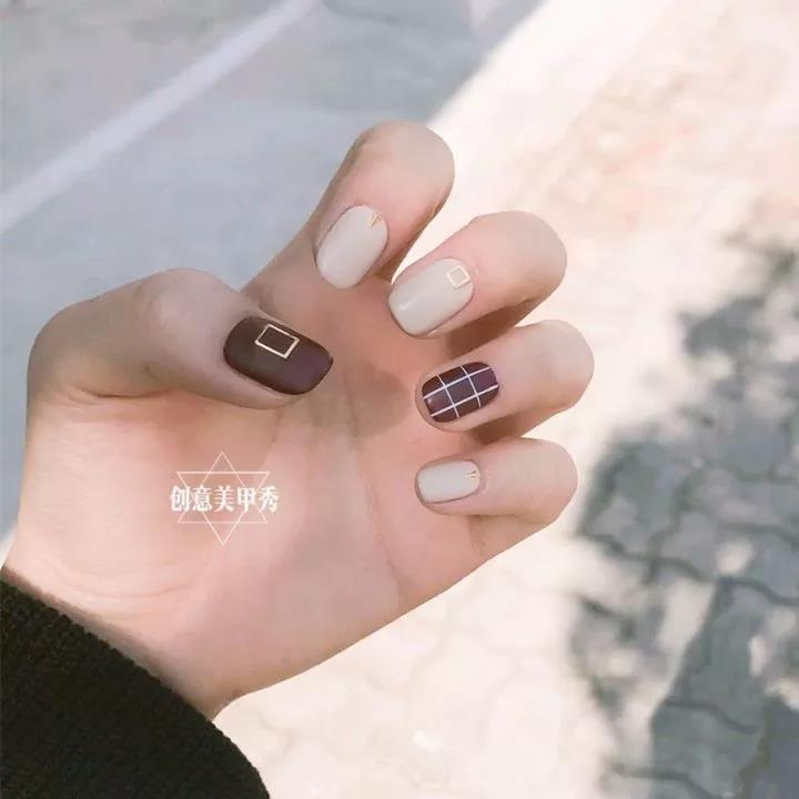 【艾尚美甲】秋天做一个美美的棕色指甲吧~~~(图2)