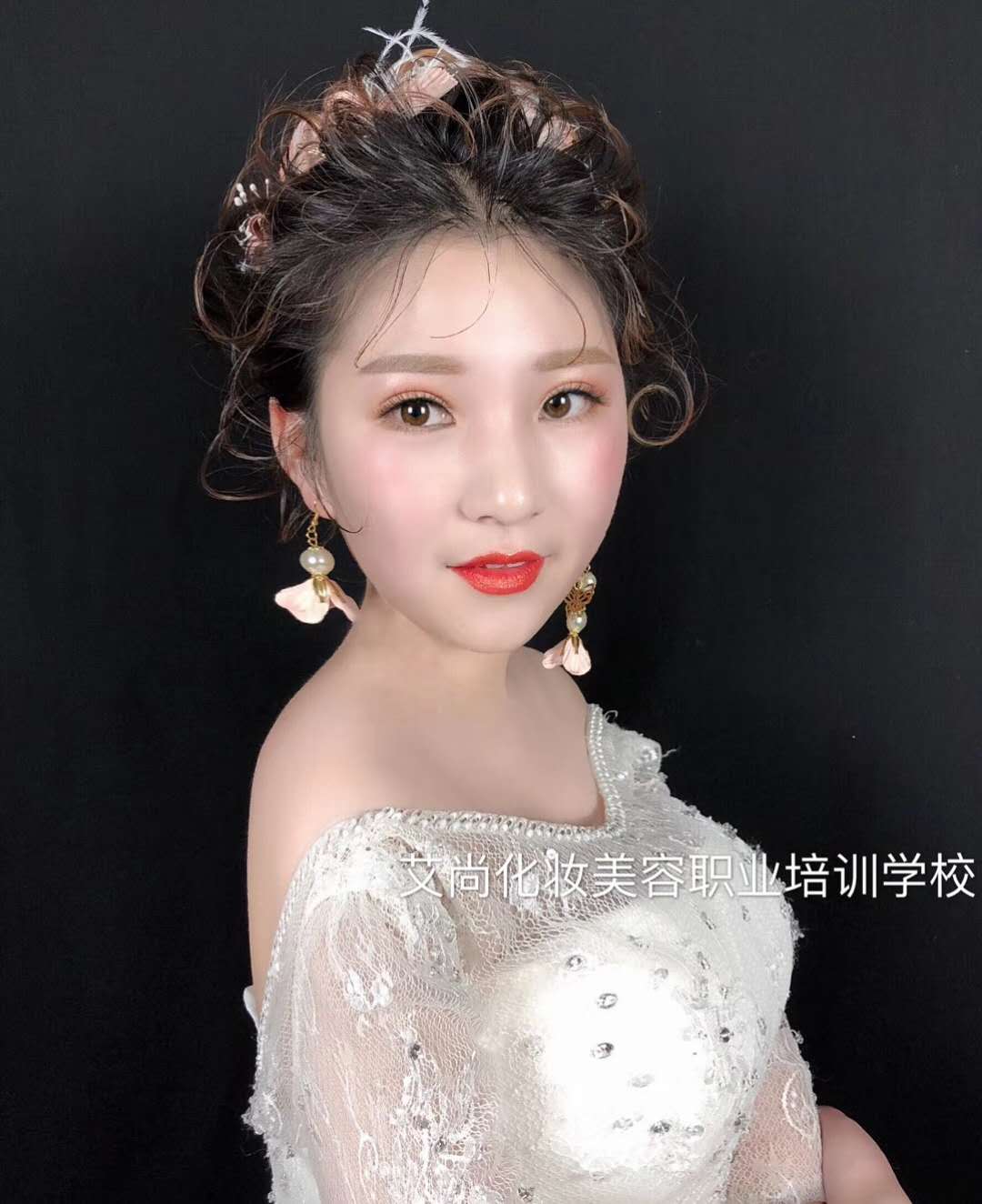 【艾尚美业】今日新娘妆美美哒~~~(图1)