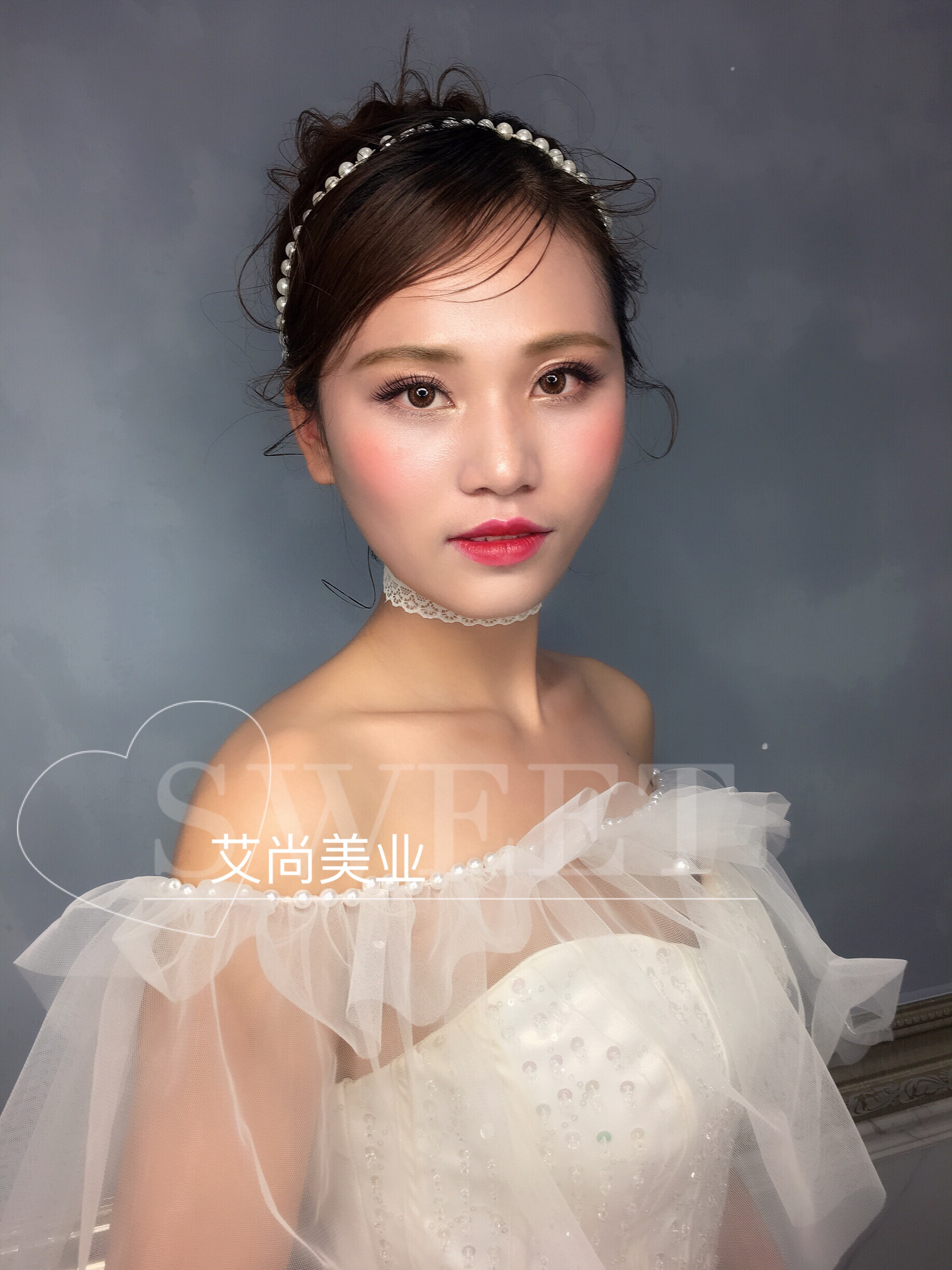 艾尚化妆美容职业培训学校新娘跟妆班今日所学(图1)