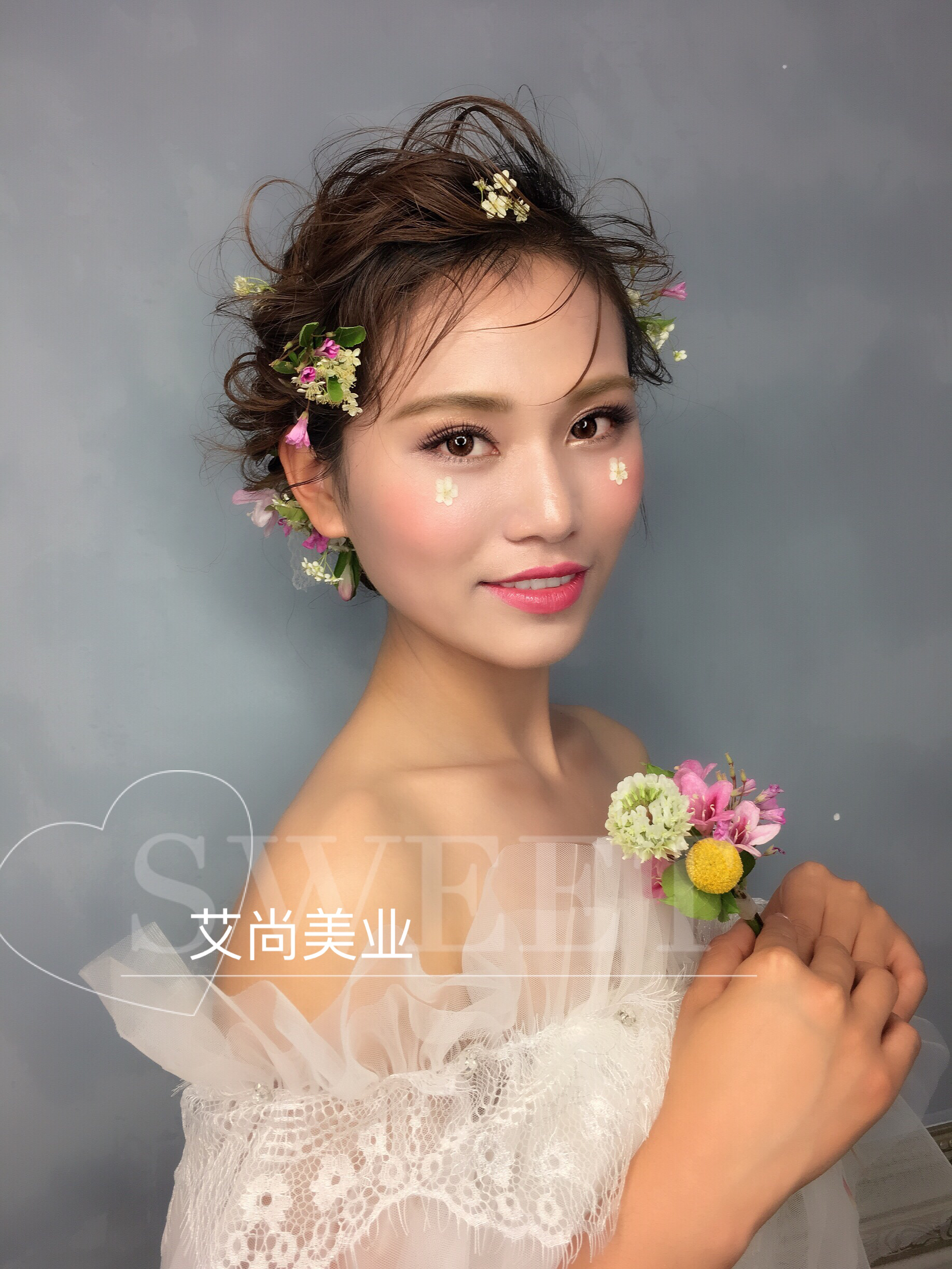 艾尚化妆美容职业培训学校新娘跟妆班今日所学(图4)